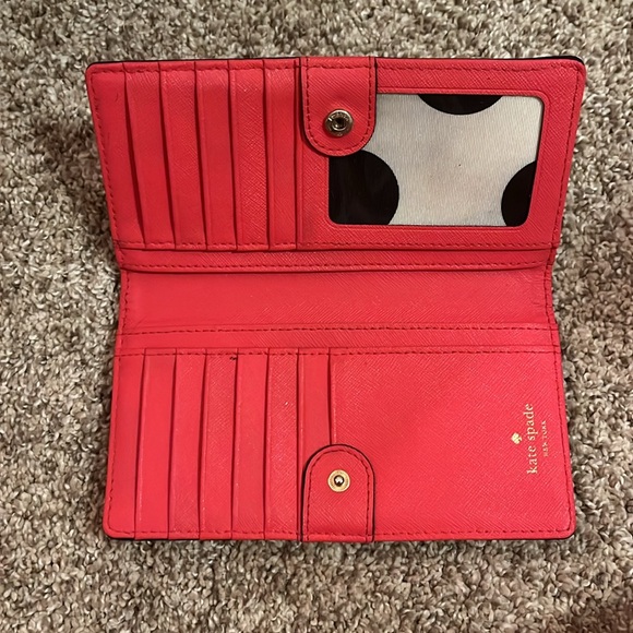 Kate Spade Wallet - Picture 2 of 3